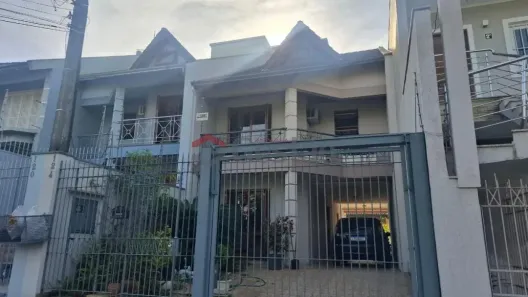 Sobrado com 3 Quartos à venda, 18m² no Estância Velha, Canoas