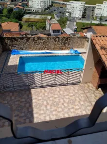 Sobrado com 3 Quartos à venda, 183m² no Vila Aprazível, Jacareí