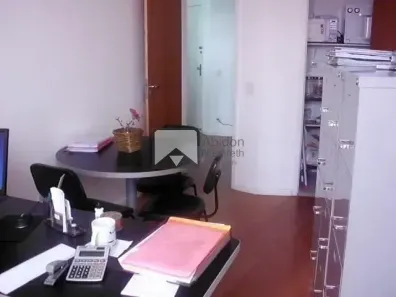 Sala Comercial à venda, 50m² no Centro, Niterói
