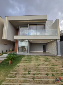 Sobrado com 4 Quartos à venda, 300m² no Setor Bosque, Formosa