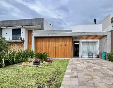 Casa de Condomínio com 3 Quartos à venda, 158m² no XANGRI-LÁ, Xangri-lá
