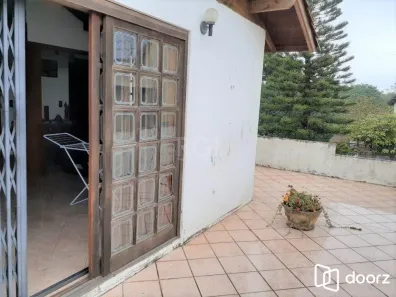 Casa com 3 Quartos à venda, 165m² no Vila Nova, Porto Alegre