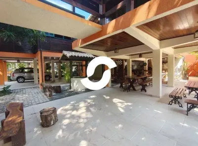 Casa de Condomínio com 3 Quartos à venda, 339m² no Piratininga, Niterói