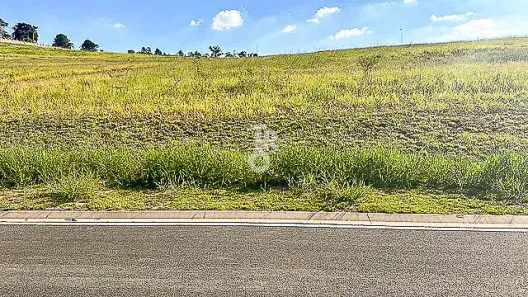 Lote/Terreno à venda, 1176m² no Ivoturucaia, Jundiaí