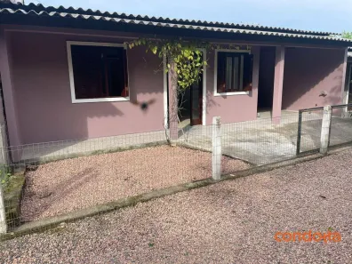 Casa com 2 Quartos para alugar, 70m² no Lami, Porto Alegre