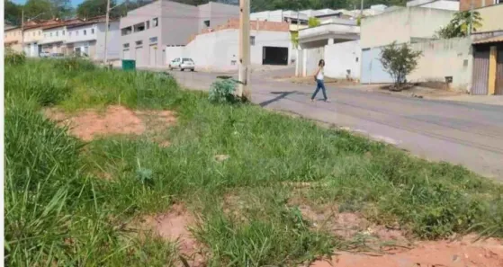 Lote/Terreno à venda, 275m² no , Pedra Azul