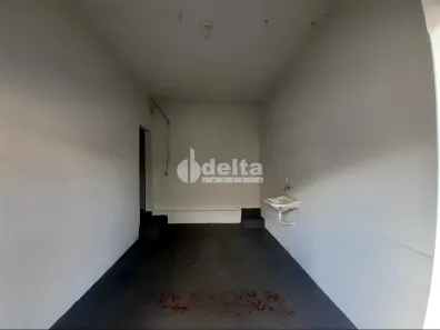 Ponto Comercial para alugar, 40m² no Martins, Uberlândia