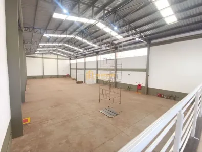 Galpão/Depósito/Armazém para alugar, 1350m² no Jardim Paschoal Innecchi, Ribeirão Preto