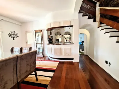 Casa com 3 Quartos à venda, 546m² no Jardim Itu, Porto Alegre