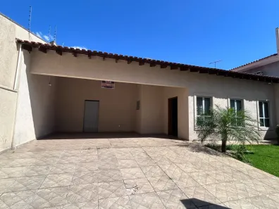 Casa com 6 Quartos à venda, 256m² no Monte Castelo, Campo Grande