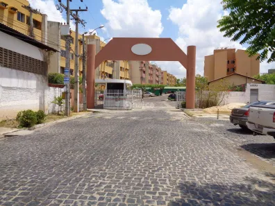Apartamento com 3 Quartos para alugar, 74m² no Primavera, Teresina