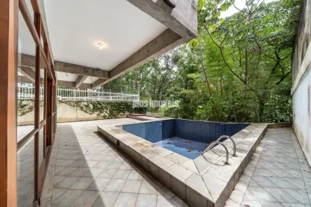 Casa de Condomínio com 4 Quartos à venda, 586m² no Jardim Vitória Régia, São Paulo