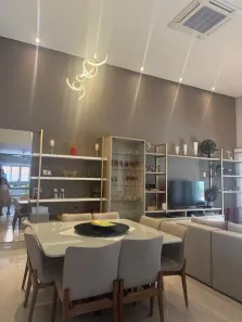 Casa de Condomínio com 4 Quartos à venda, 207m² no Jardim Esplendor, Indaiatuba