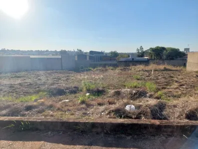 Lote/Terreno à venda, 396m² no Vila José Bonifácio, Araraquara