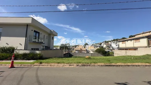Lote/Terreno à venda, 300m² no Pinheiro, Valinhos
