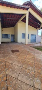 Casa com 3 Quartos à venda, 250m² no Parque das Flores, Goiânia