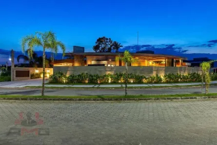 Casa com 5 Quartos à venda, 650m² no Riviera, Bertioga