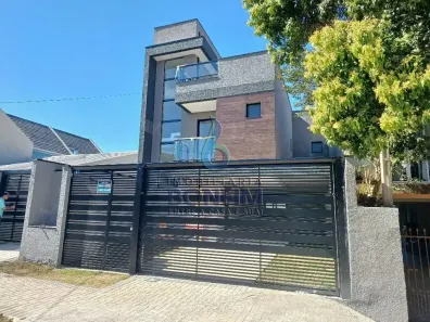 Sobrado com 3 Quartos à venda, 140m² no Capão Raso, Curitiba