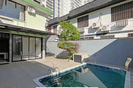Casa com 3 Quartos para alugar, 170m² no Gonzaga, Santos