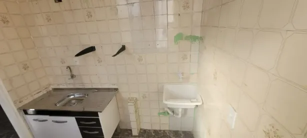 Apartamento com 2 Quartos à venda, 34m² no Conjunto Habitacional Presidente Castelo Branco, Carapicuíba