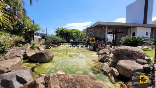 Lote/Terreno à venda, 763m² no Cacupé, Florianópolis