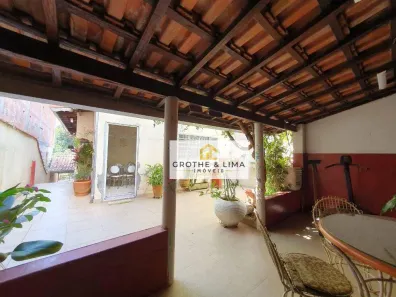 Casa com 3 Quartos à venda, 290m² no Jardim Satélite, São José dos Campos