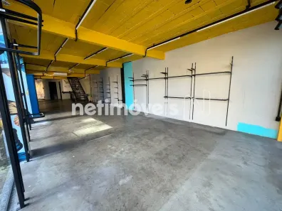 Ponto Comercial para alugar, 381m² no Santa Lúcia, Vitória