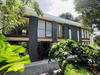 Casa de Condomínio com 4 Quartos à venda, 235m² no Portão, Lauro de Freitas