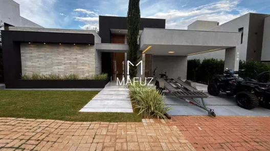 Casa de Condomínio com 4 Quartos à venda, 230m² no Gran Royalle, Lagoa Santa