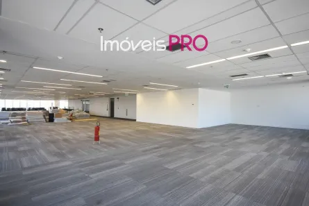 Sala Comercial para alugar, 926m² no Vila Cordeiro, São Paulo