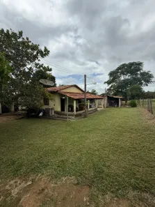 Fazenda/Sítio com 3 Quartos à venda, 72600m² no , Silvânia