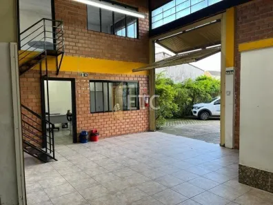 Galpão/Depósito/Armazém à venda, 324m² no Estância Velha, Canoas