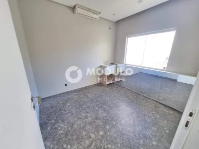 Sala Comercial para alugar, 11m² no Martins, Uberlândia