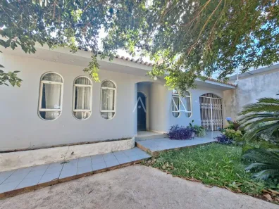 Casa com 5 Quartos para alugar, 180m² no Neva, Cascavel