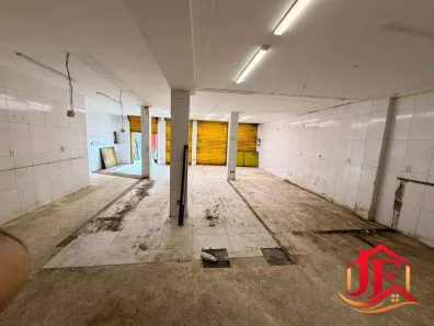 Ponto Comercial para alugar, 300m² no Tancredo Neves, Salvador
