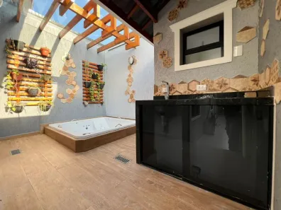 Casa com 3 Quartos à venda, 180m² no Caiçara, Praia Grande