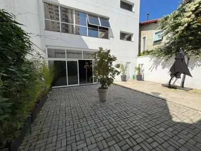 Sobrado com 4 Quartos para alugar, 1035m² no Cidade Monções, São Paulo
