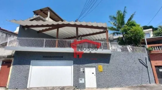 Casa com 3 Quartos à venda, 200m² no Jardim Líbano, São Paulo