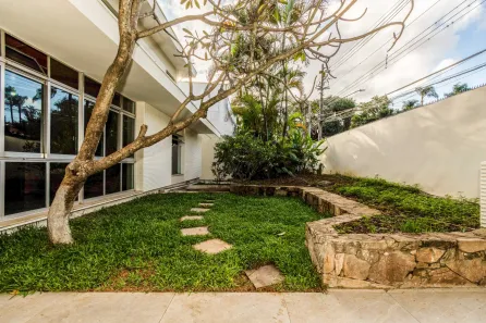 Casa com 5 Quartos para venda ou aluguel, 431m² no Alto de Pinheiros, São Paulo