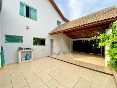 Casa com 3 Quartos à venda, 143m² no Jardim Alvorada, Itapetininga