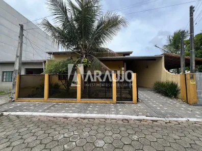 Casa com 2 Quartos à venda, 202m² no Murta, Itajaí