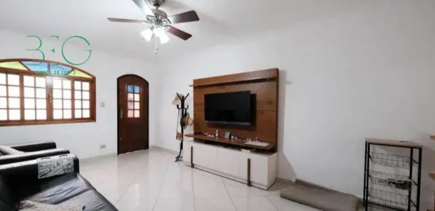 Sobrado com 2 Quartos à venda, 101m² no Vila Araguaia, São Paulo