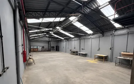 Galpão/Depósito/Armazém à venda, 1000m² no Demarchi, São Bernardo do Campo
