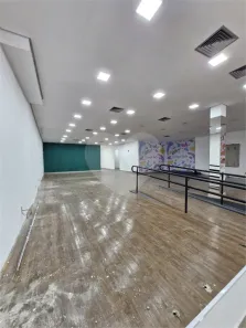 Prédio Comercial para alugar, 974m² no Pinheiros, São Paulo