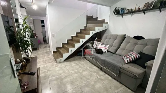 Sobrado com 2 Quartos à venda, 63m² no Passo Manso, Blumenau
