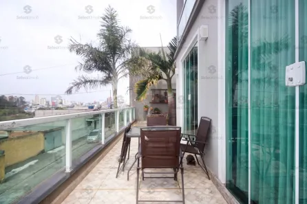 Sobrado com 3 Quartos à venda, 250m² no Jardim Rosina, Mauá