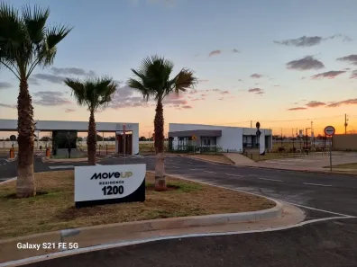 Lote/Terreno com 1 Quarto à venda, 252m² no Tiradentes, Campo Grande