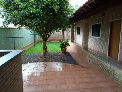 Casa com 2 Quartos para alugar, 123m² no Jardim Village, Lençóis Paulista