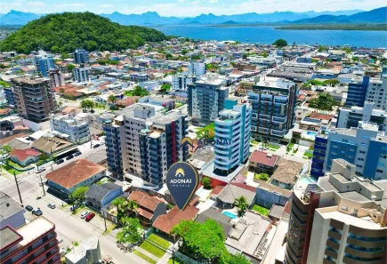 Casa com 3 Quartos à venda, 200m² no Centro, Guaratuba