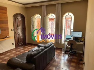 Casa com 3 Quartos à venda, 192m² no Jardim Bom Pastor, Santo André